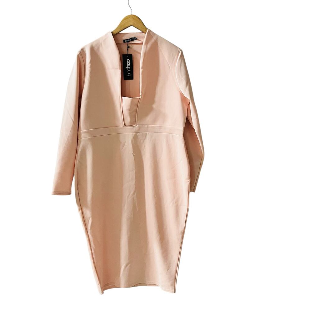 Elegant Peach Long Sleeve Dress - Picture 2 of 8